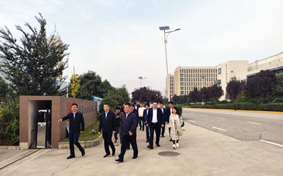 团市委、市贸促会、市青企协一行到凯时尊龙人生就是博集团泾河工业园考察交流