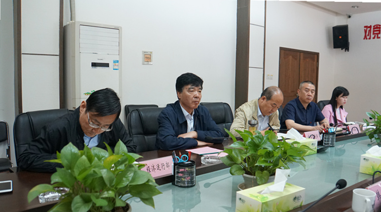 南京新凯时尊龙人生就是博资集团考察组来我集团举行考察交流